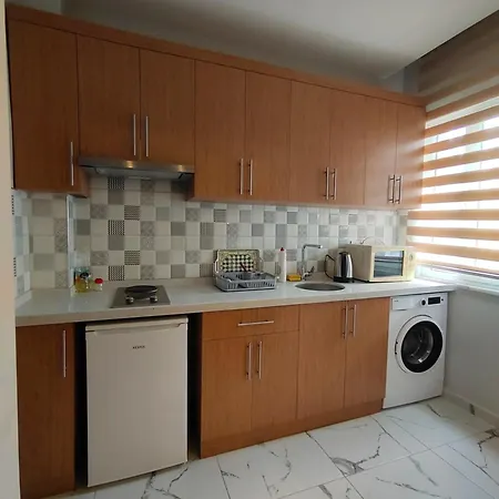 Apartment Minutes Away From Taksim Square #401