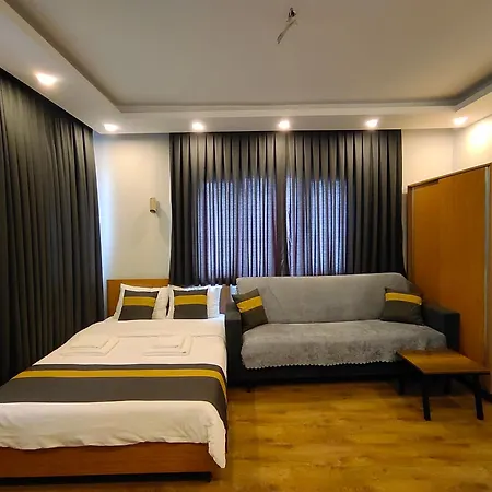Apartment Minutes Away From Taksim Square #401 *